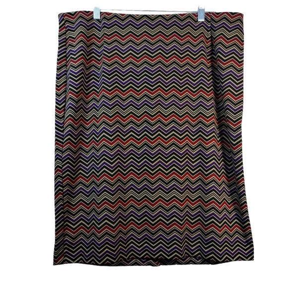 Lane Bryant Multi Color Chevron Pencil Skirt Size 18 - Picture 1 of 7